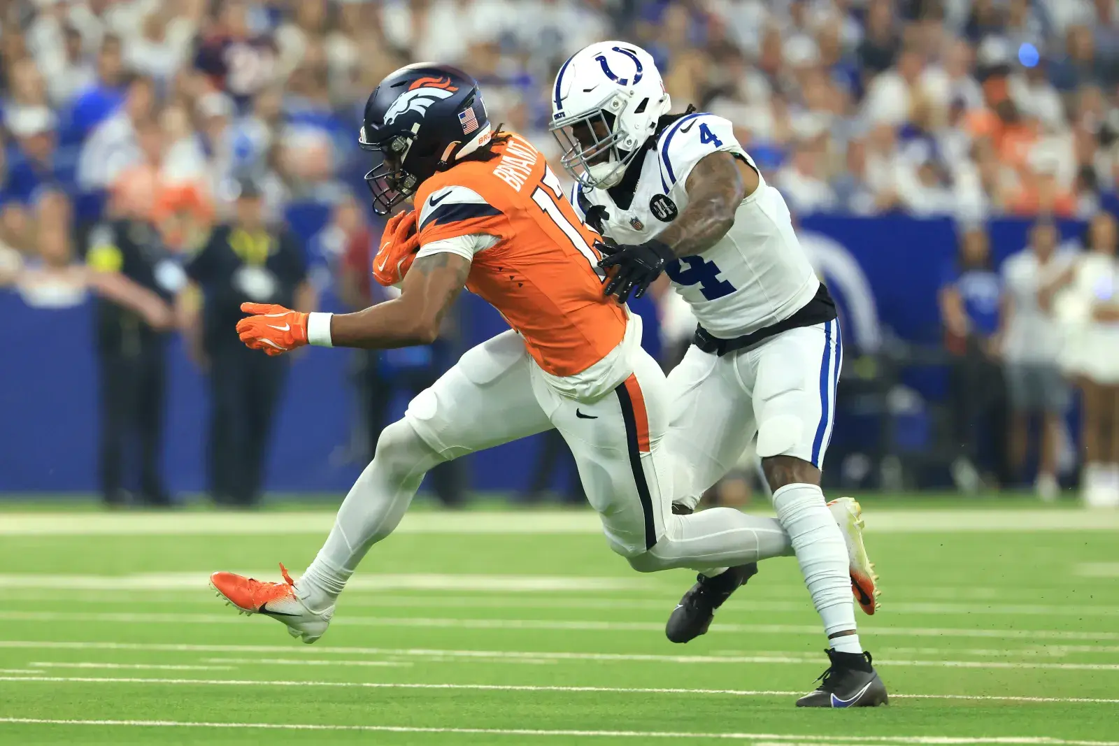 Colts CB Xavien Howard